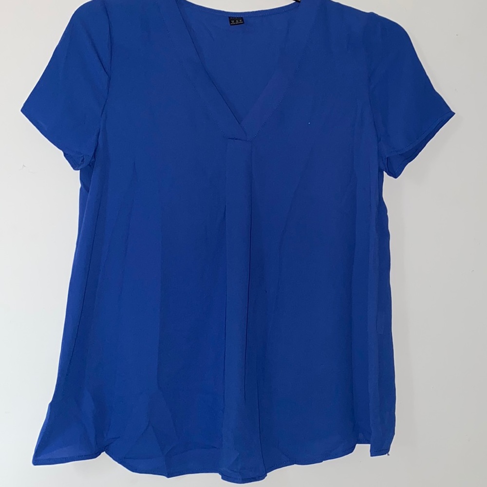 SHEIN V-Neck Blouse